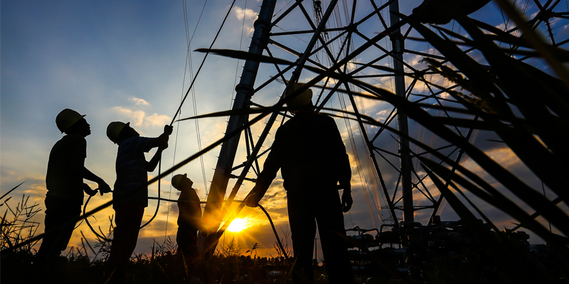 受益行业高景气 电网设备板块5日大涨近5%