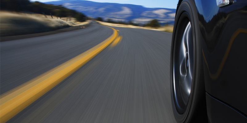 政策加码+技术突破 智能驾驶板块逆市上涨