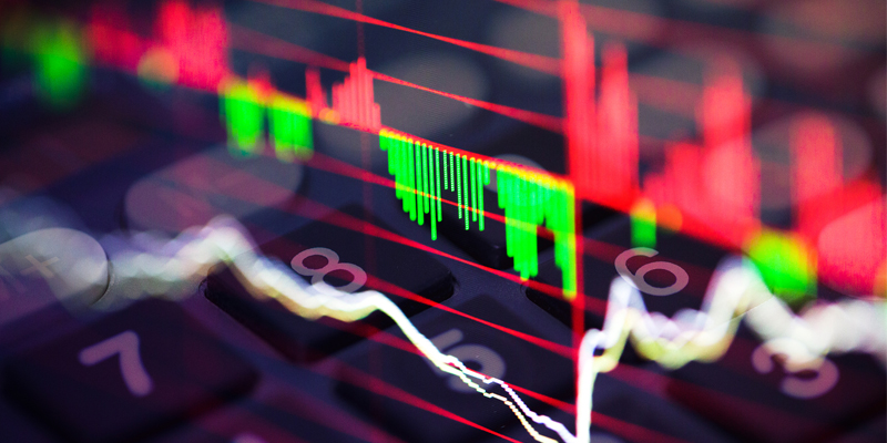 大盘探底回升  两市近5000股上涨 修复性反弹行情中关注成交量的变化